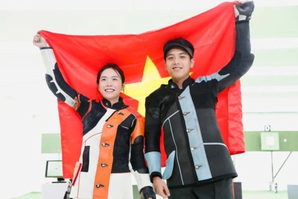 Cặp xạ thủ Lê Thị Mộng Tuyền & Nguyễn Tâm Quang giành HCV - Dấu mốc mới của bắn súng Việt Nam