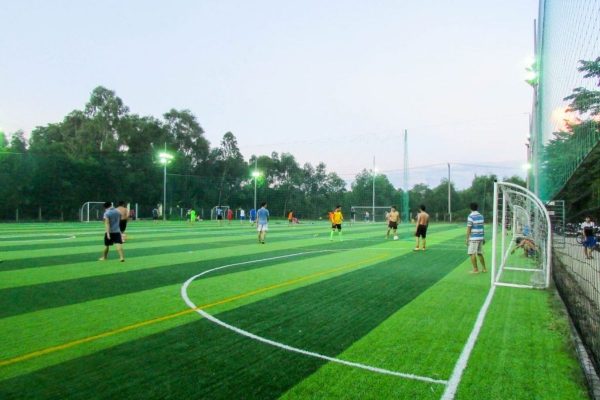 Không lo chi phí Các sân bóng đá phủi giá rẻ ở Quận Phú Nhuận