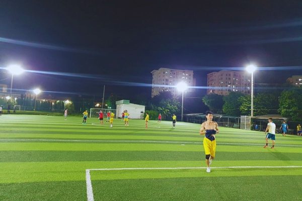 Sân bóng đá Phú Thọ