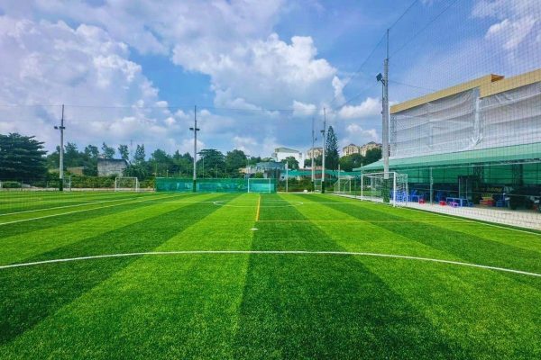 Sân bóng đá Phước Tiến