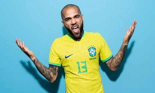 Dani Alves – Người thắng nhiều nhất vì luôn ở đúng nơi