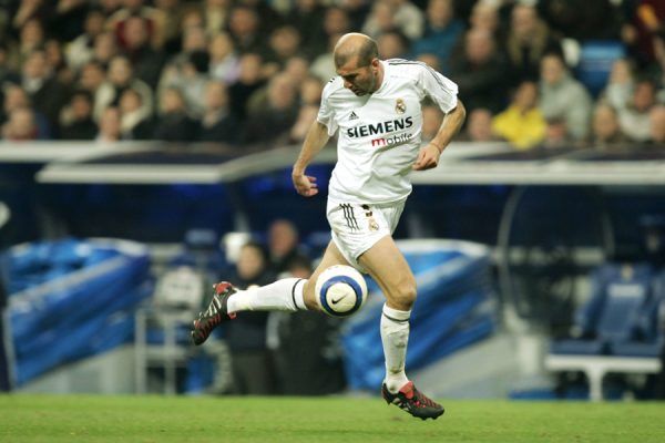 Zinedine Zidane – Đẳng cấp quý tộc