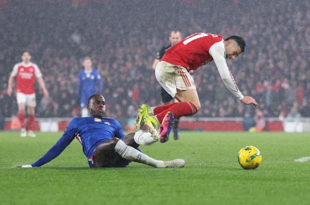 Chelsea tiếp tục gặp vấn đề ở các trận cầu lớn