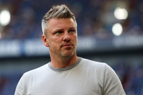 CLB FC Köln đã chính thức sa thải HLV Lucas Quasniok