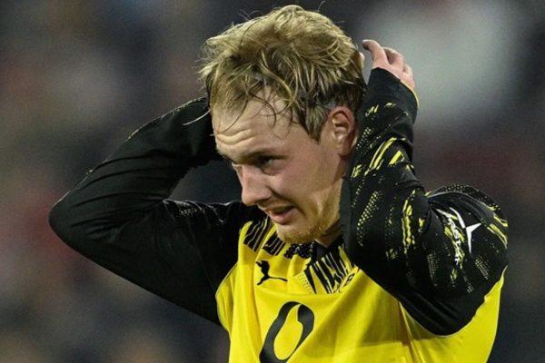 Dortmund đã quyết định không gia hạn hợp đồng với tiền vệ Julian Brandt
