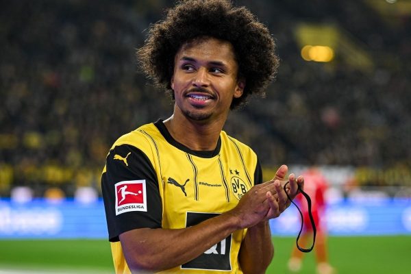 Dortmund vẫn mong muốn gia hạn hợp đồng với Adeyemi