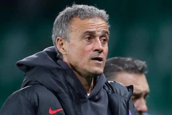 Luis Enrique muốn gắn bó với PSG