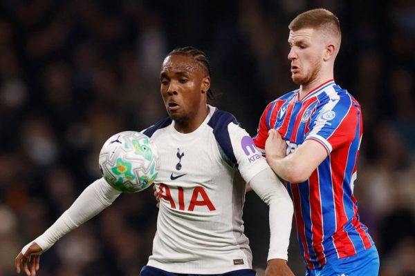 Phong độ của Tottenham Hotspur tại Premier League đang tụt dốc