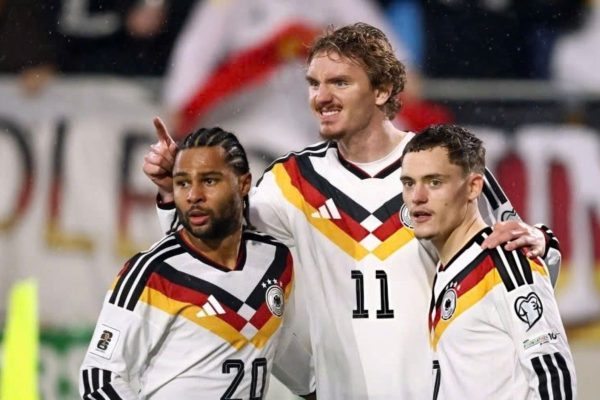 Tuyển Đức cân nhắc tẩy chay World Cup